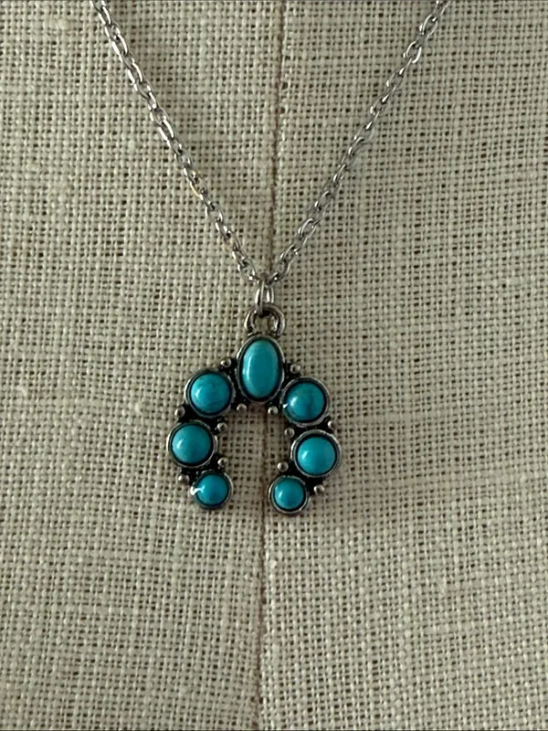 Plunder Silver tone Necklace with Turquoise Cluster Pendant New - Image 3