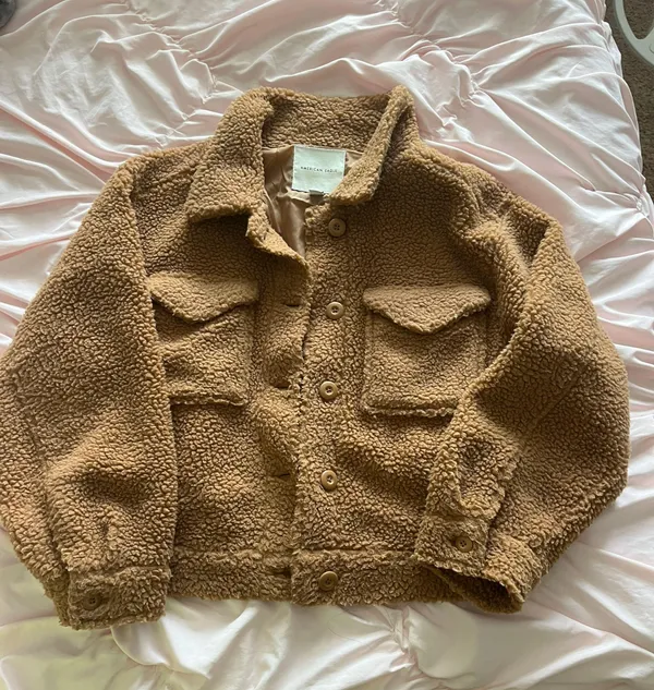 American Eagle Outfitters Shacket - Image 3
