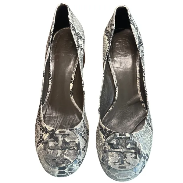 Tory Burch Claire Snake Embossed Python Block Heel Pumps Gray Black 8.5 - Image 2
