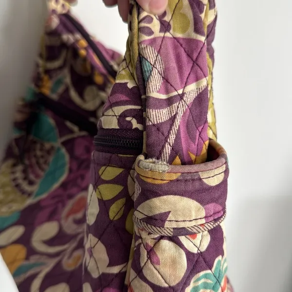 Vera Bradley Floral Crossbody/Shoulder Bag - Image 5