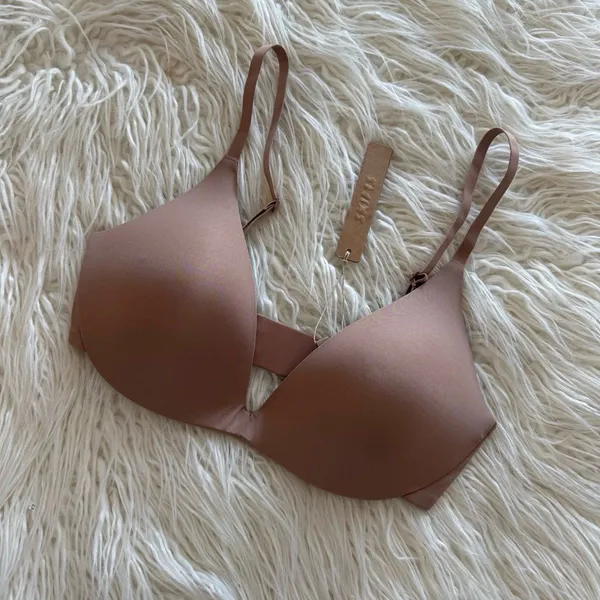 Skims Wireless Super Push up Bra Sienna Size 32D - Image 4