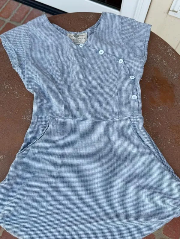 Vintage inspired gingham plaid midi dress with button up front and pockets sz xs -has a snag on the zipper #houndstooth #cottagecore #western - Image 7