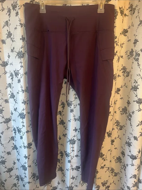 Spyder Active Sport Women's Purple High Waisted Stretch Cargo Leggings - Image 3