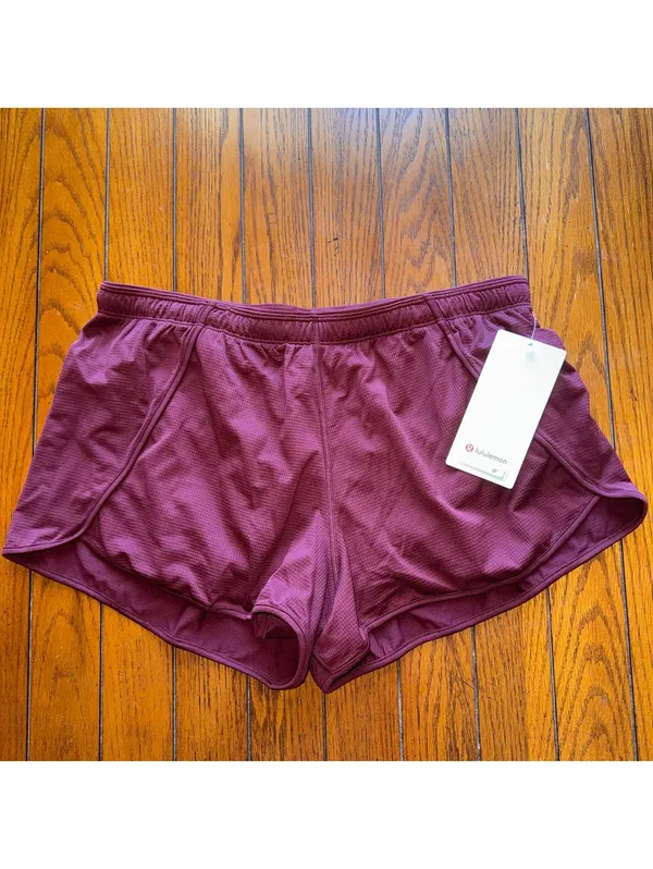 Lululemon Swiftly Mid-Rise Short 3” Burgundy Bay Size 12 NWT - Image 2