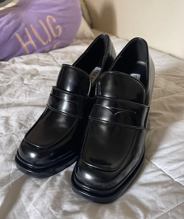 Steve Madden Black Loafer Heel - Image 3