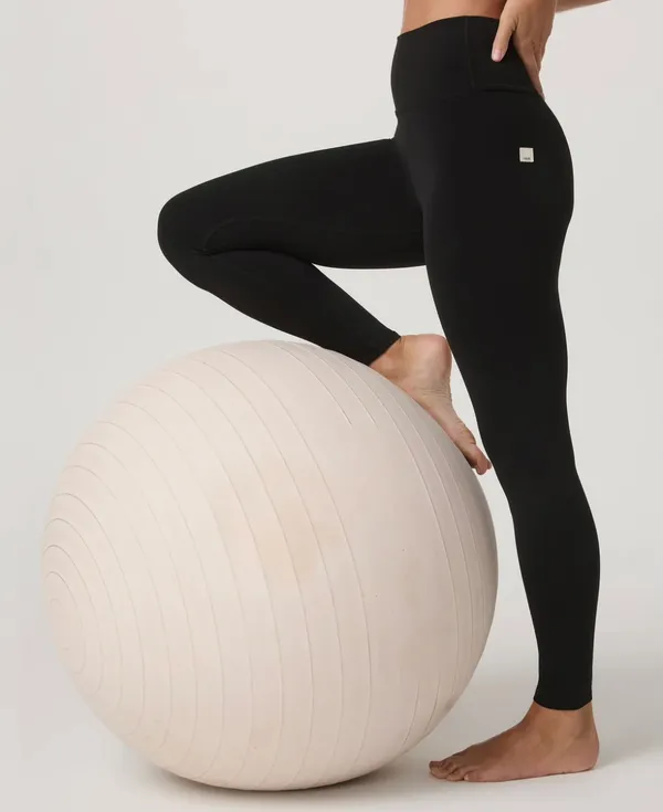 Vuori Leggings - Image 4