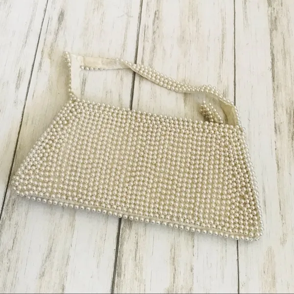 White Faux Pearl Bridal Bag Vintage - Image 8