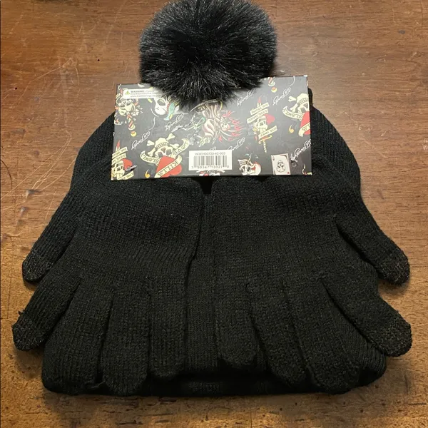 🆕 Ed Hardy Unisex Y2K Cuff Beanie Black Cap Hat & Gloves Brand New Set - Image 7