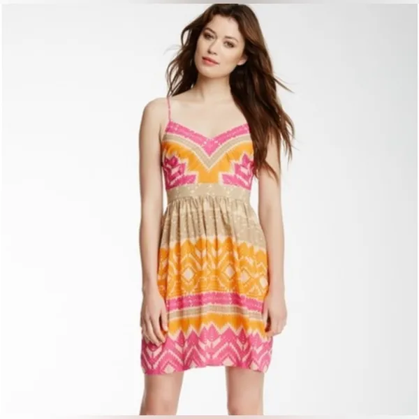 Trina Turk Gypsum Cut-Out Stretch Silk Lined Mini‎ Dress in Cactus Flower Size 6 - Image 4
