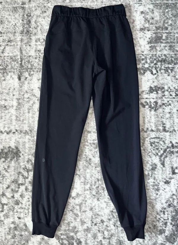 Lululemon On the Fly Jogger *Luxtreme - Image 3