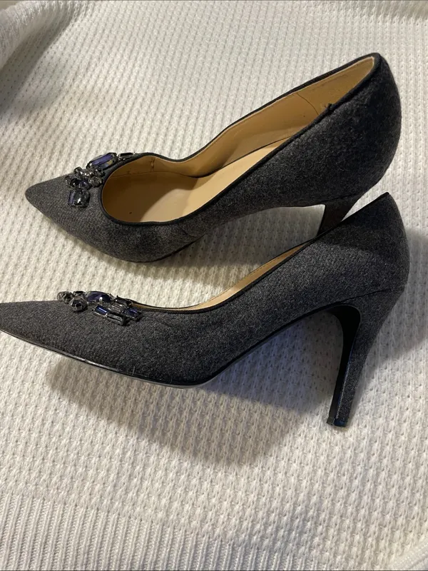 Nine West Gray Pointed-Toe Pumps with Crystal Accent - Image 7