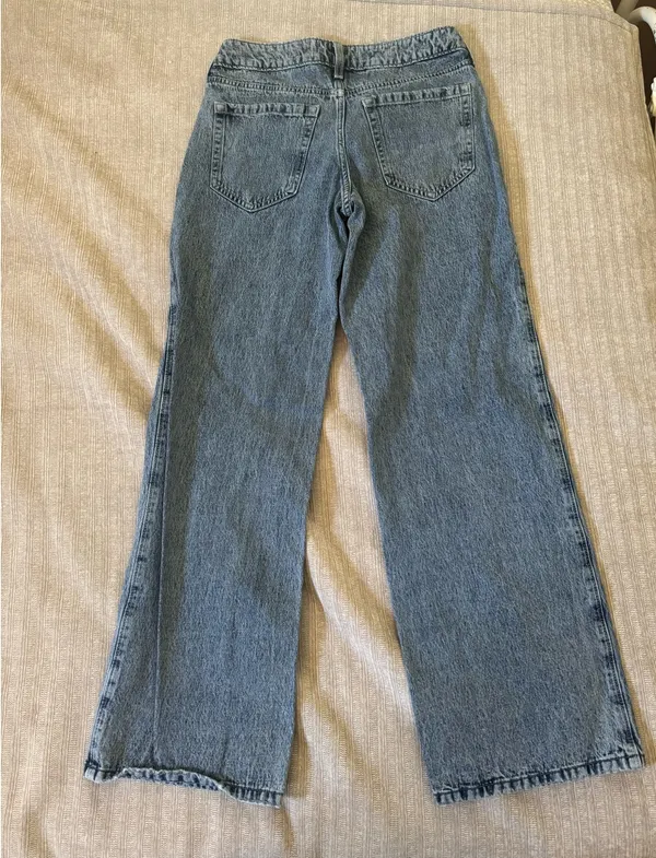 Hollister Low-Rise Baggy Jeans dark wash size waist 27 and long fitted - Image 3