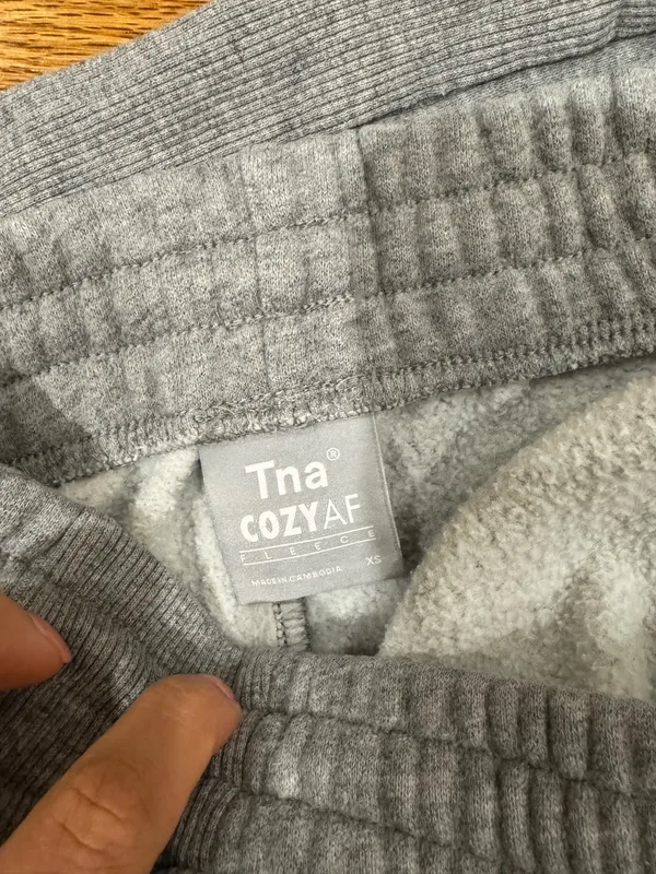 Aritzia TNA Sweatpants - Image 3
