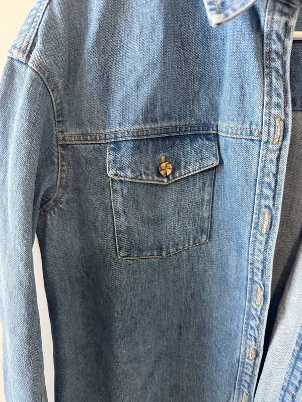 Tuckernuck Denim Button-Up  jacket Shirt S - Image 4
