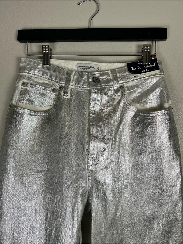 Abercrombie & Fitch Women's Metallic Silver Straight-Leg High-Rise Jeans Size 26 - Image 6