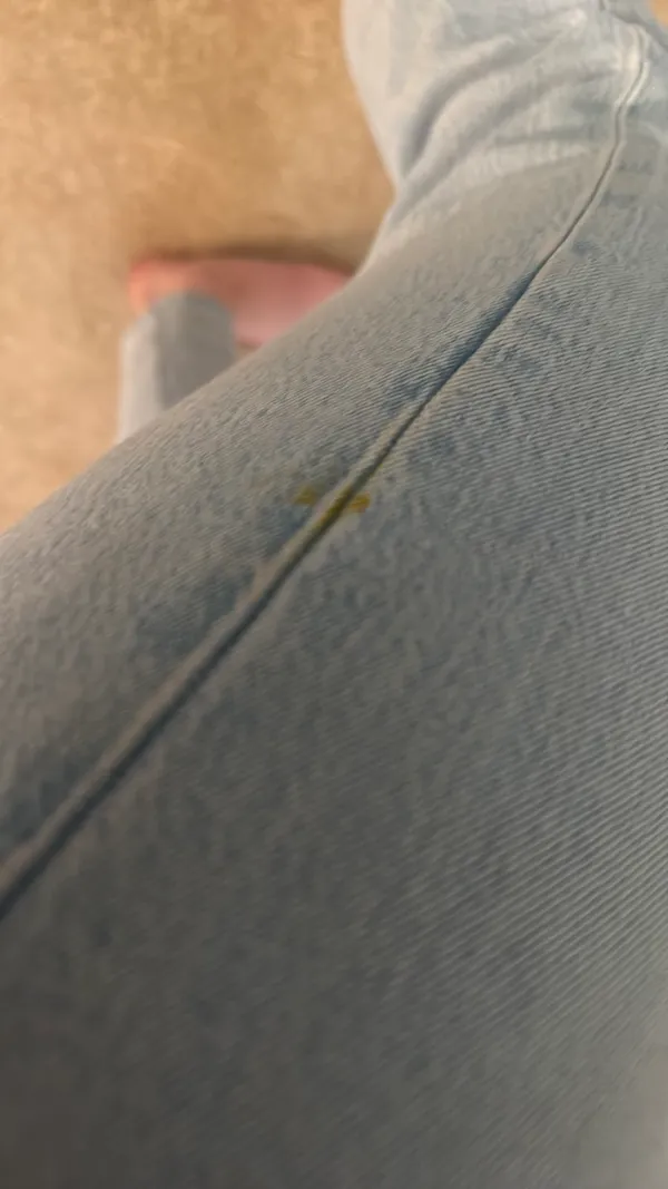 Wedgie Levi’s Jeans - Image 4