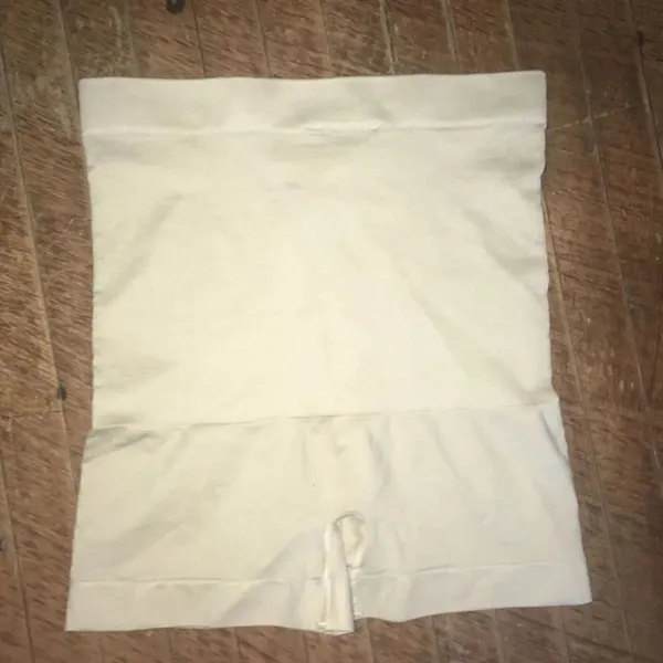 Rene Ruiz nude M shapewear bike shorts - Image 3