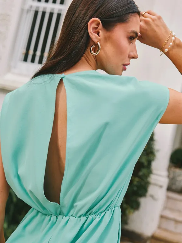 04C.- Light Blue Short Sleeve Straight Leg Romper. - Image 3