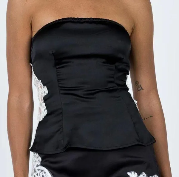 Princess Polly Lace Top - Image 3