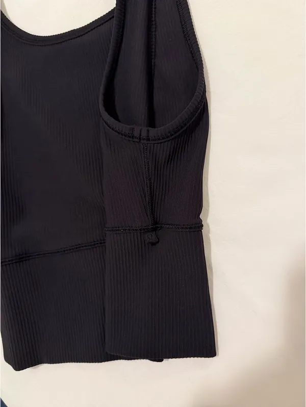 Lululemon Power Pivot Tank Top, Black, Size 4 - Image 3