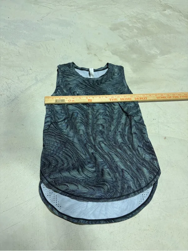 Lululemon high neck split hem run tank top 2 - Image 5