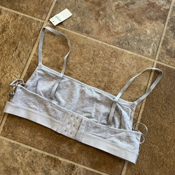 Aerie Real Good Strappy Side Lace Up Bralette Grey Size Medium - Image 6