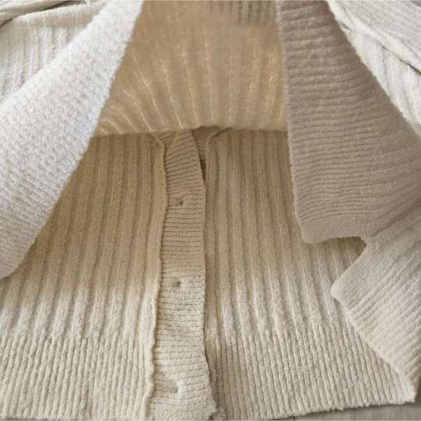 Women’s Cream Button Front Cropped Cardigan Sweater Top Preppy Soft Crop Size - Image 8