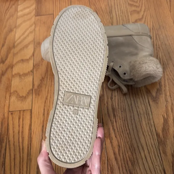 Zara Taupe Suede Faux Fur Trim High Top Platform Sneakers EU 39 US 8 Chunky‎ - Image 8