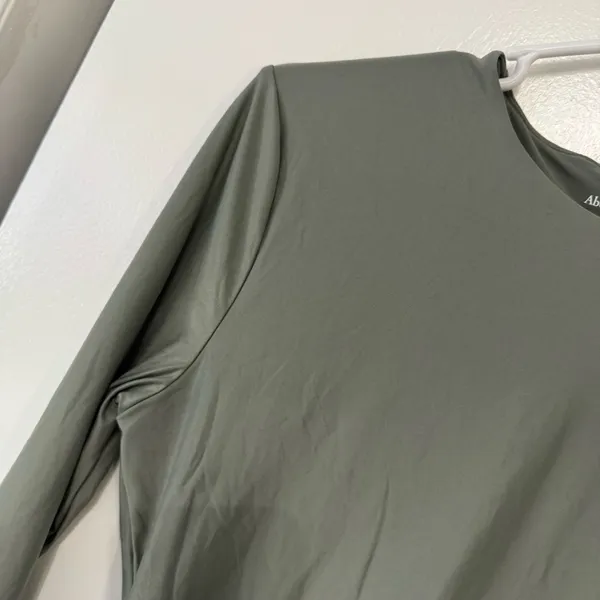 Abercrombie Olive Green Soft Matte Seamless Long Sleeve Bodysuit - Image 3