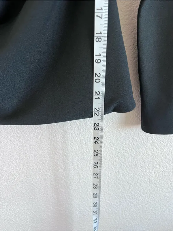 NWT Abercrombie and Fitch Women's Long Sleeve Ruched Square Neck Top Black‎ - Image 10