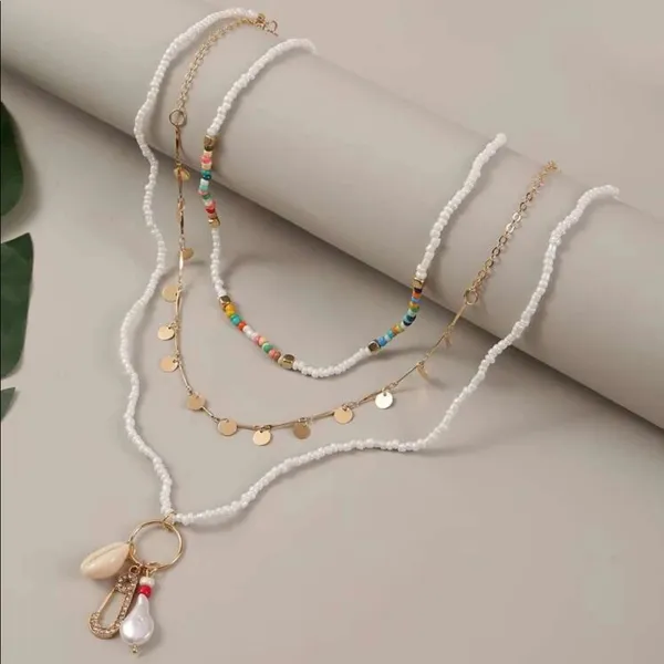 Beachy Bohemian Hippy seashell & pearl necklace set - Image 2