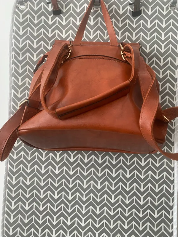 New Without Tag Brown Handbag 11 X 11” - Image 4