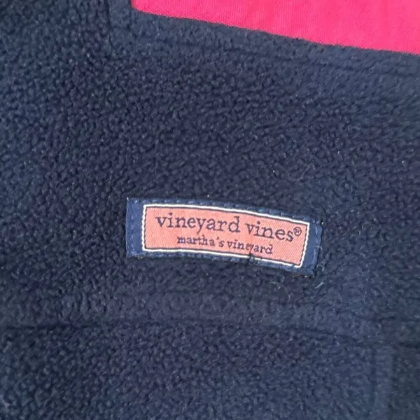 Vineyard Vines navy and pink fleece vest M - Image 3