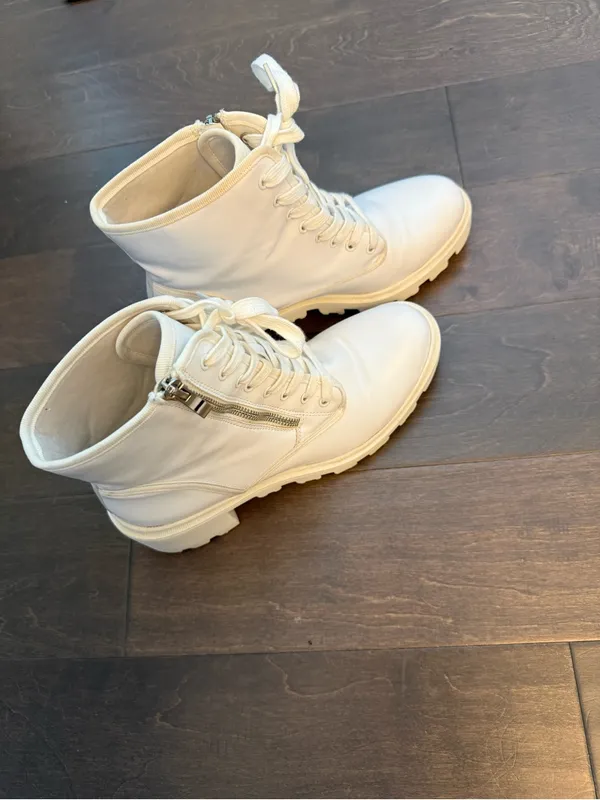 Shoedazzle Elle Women’s Lace-Up High Top combat Boots in White - Image 2