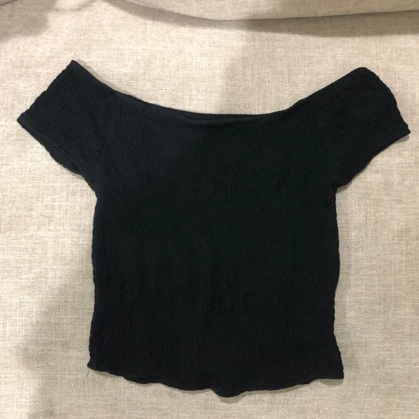 Brandy Melville Black Smocked Stretchy Crop Top - Image 5