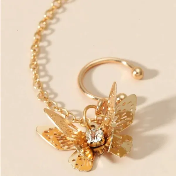 Gorgeous Butterfly charm chain linked cuff stud Gold - Image 2
