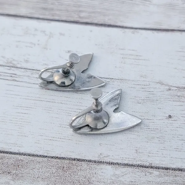 Vintage Screw On Earrings Arrow Shape - Fair Condition - Image 6