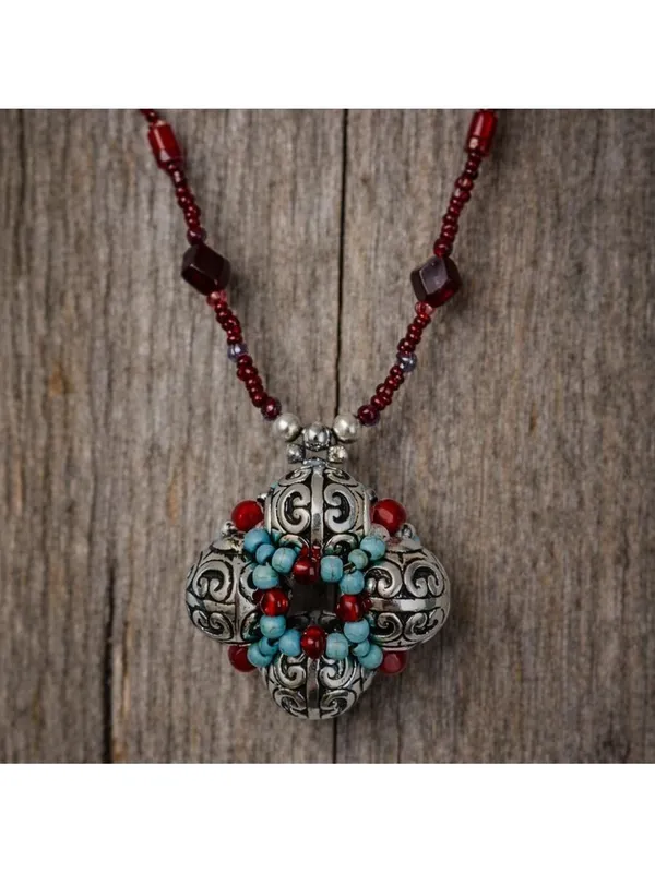 Vintage Southwest Red Bead Necklace with Turquoise & Ornate Silver Pendant - Image 4