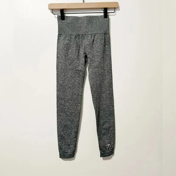 GYMSHARK Seamless Crop Leggings‎ in Grey size XS - Image 2