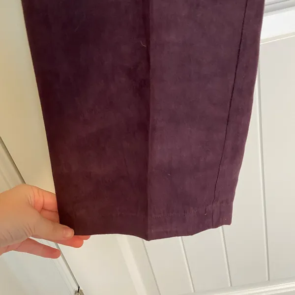 EUC Vintage Birch Hill‎ women’s dark purple faux suede casual pants size 10 - Image 4