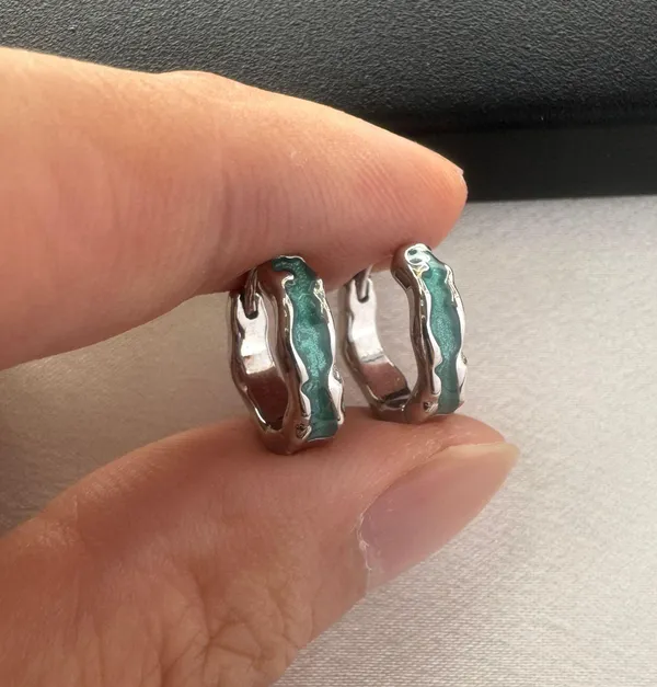 Green Ripple Small Hoop Earrings for Men Women Streetwear Hip Hop Unisex Style - Image 5