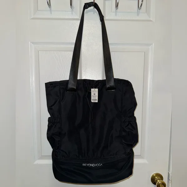 NWT Beyond Yoga Black Tote Bag - Image 4