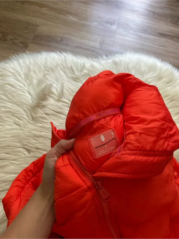 FREE PEOPLE In A Bubble Puffer Vest - Image 9