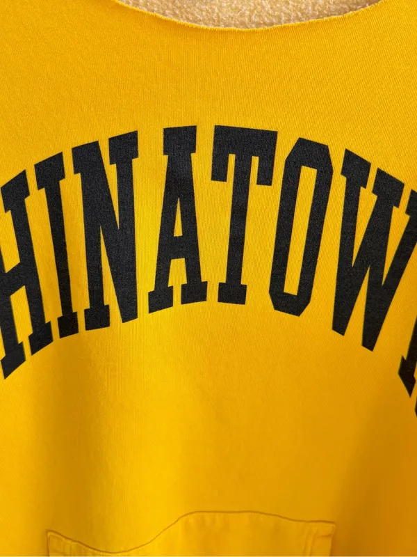 Market Studios Chinatown Yellow Off-the-Shoulder Graphic Sweatshirt Pullover Siz - Image 2