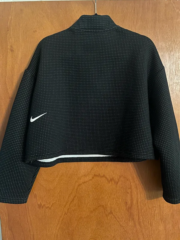 Nike Cropped Sweatshirt - Image 2