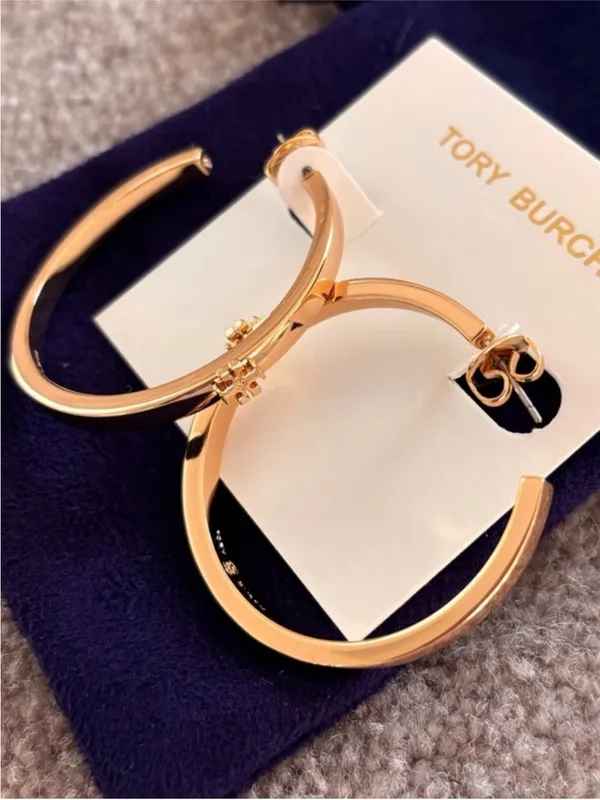 NWOT Tory Burch Icon Hoop Earring - Image 5