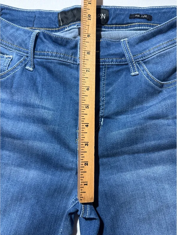 THORN Mid Rise Blue Denim Jeans Size 10 - Image 8