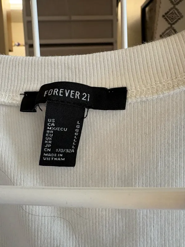 Forever 21 Crop Top - Image 3