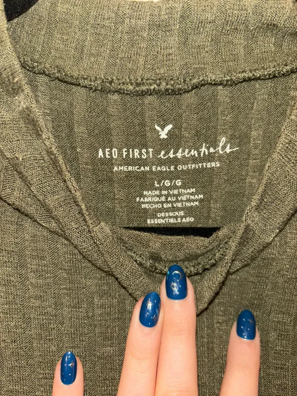 American Eagle Green Mock Neck Tank Top - Image 2