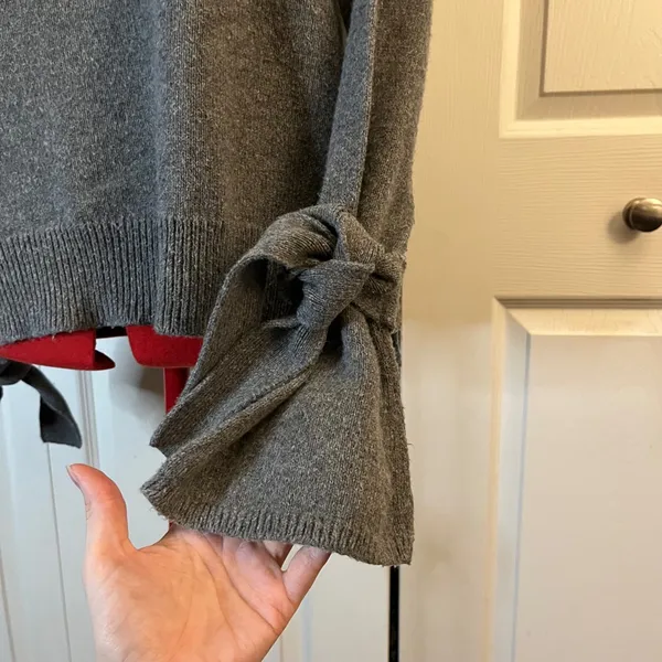 Tie-Cuff Pullover Sweater M - Image 6